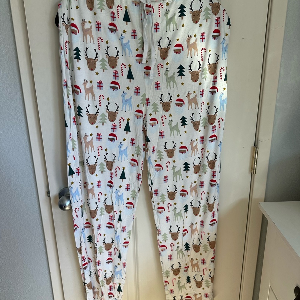 Holiday Reindeer Unisex Pajama Pants - White